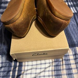 Men low profile Used Clark’s
